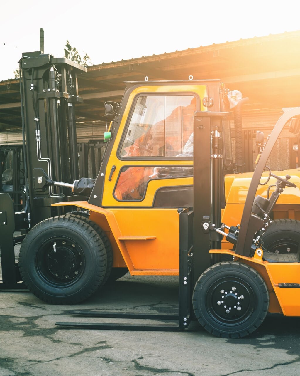 Forklift LastiK ve İş Makinası Lastikleri Seçimi: Doğru Lastik Nasıl Seçilir?
