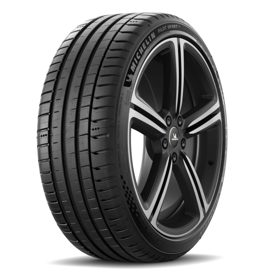 MIC.235/40R19 96Y XL PİLOT SPORT 5 (C-A-72) (YAZ) MICHELIN LASTİK (2025)